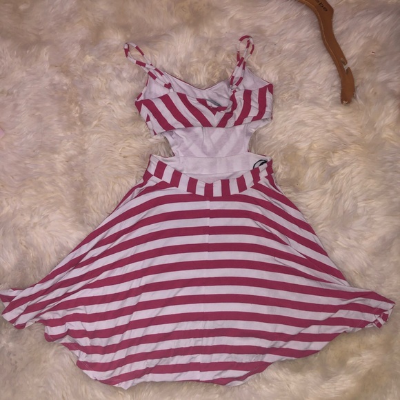 Perfect BEBE XX-SEXY cut-out waist dress - Picture 10 of 13